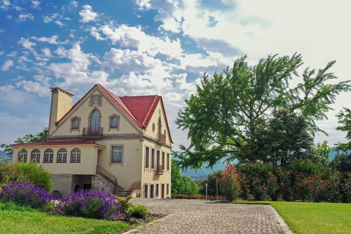 Casa de férias para 19 pessoas, com Jardim em Arcos de Valdevez (Região)