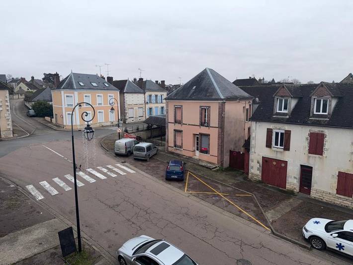 Hôtel pour 2 personnes, avec terrasse et vue à Bléneau - 3