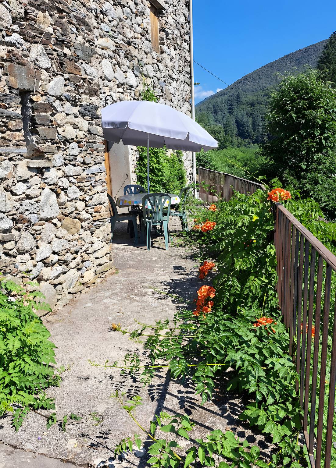 La clé de l'Arboux - Maison cévenole au pied du mont Aigoual in Mandagout, Parc national des Cévennes