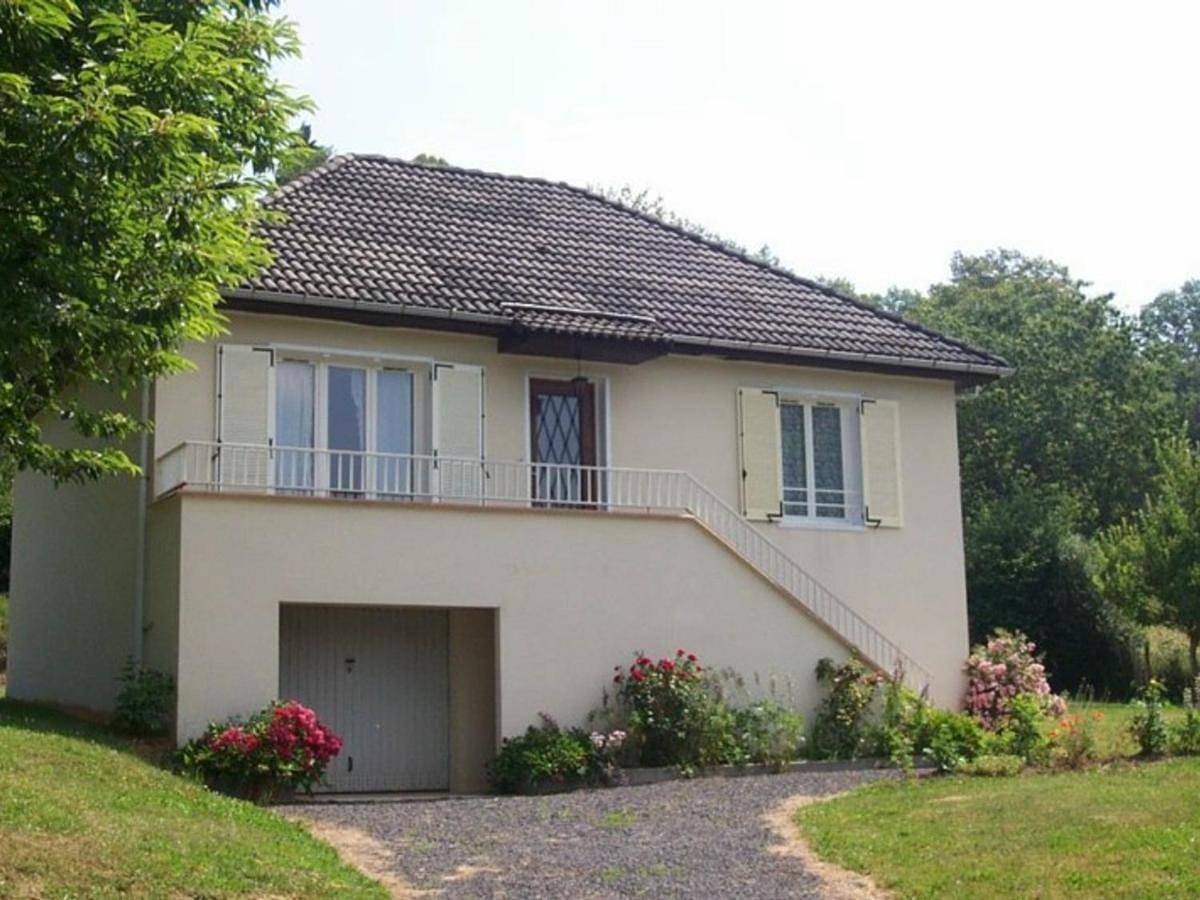 Holiday Home in Saint-Cernin, Région d'Aurillac