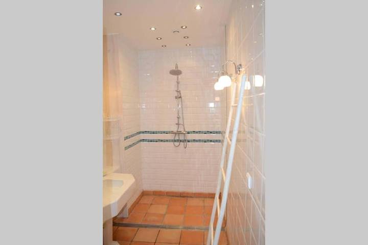 Gîte pour 2 personnes, avec piscine et jardin à Sérignac - 4