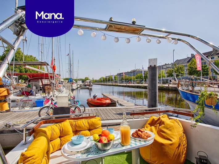 Boot für 2 Personen, mit Ausblick in Frankreich