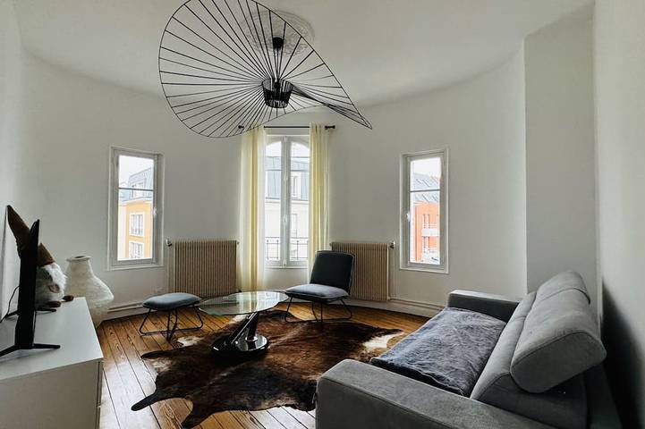 Ganze Wohnung, New apartment - Downtown Epernay, 2 minutes from Avenue de Champagne in Épernay, Marne