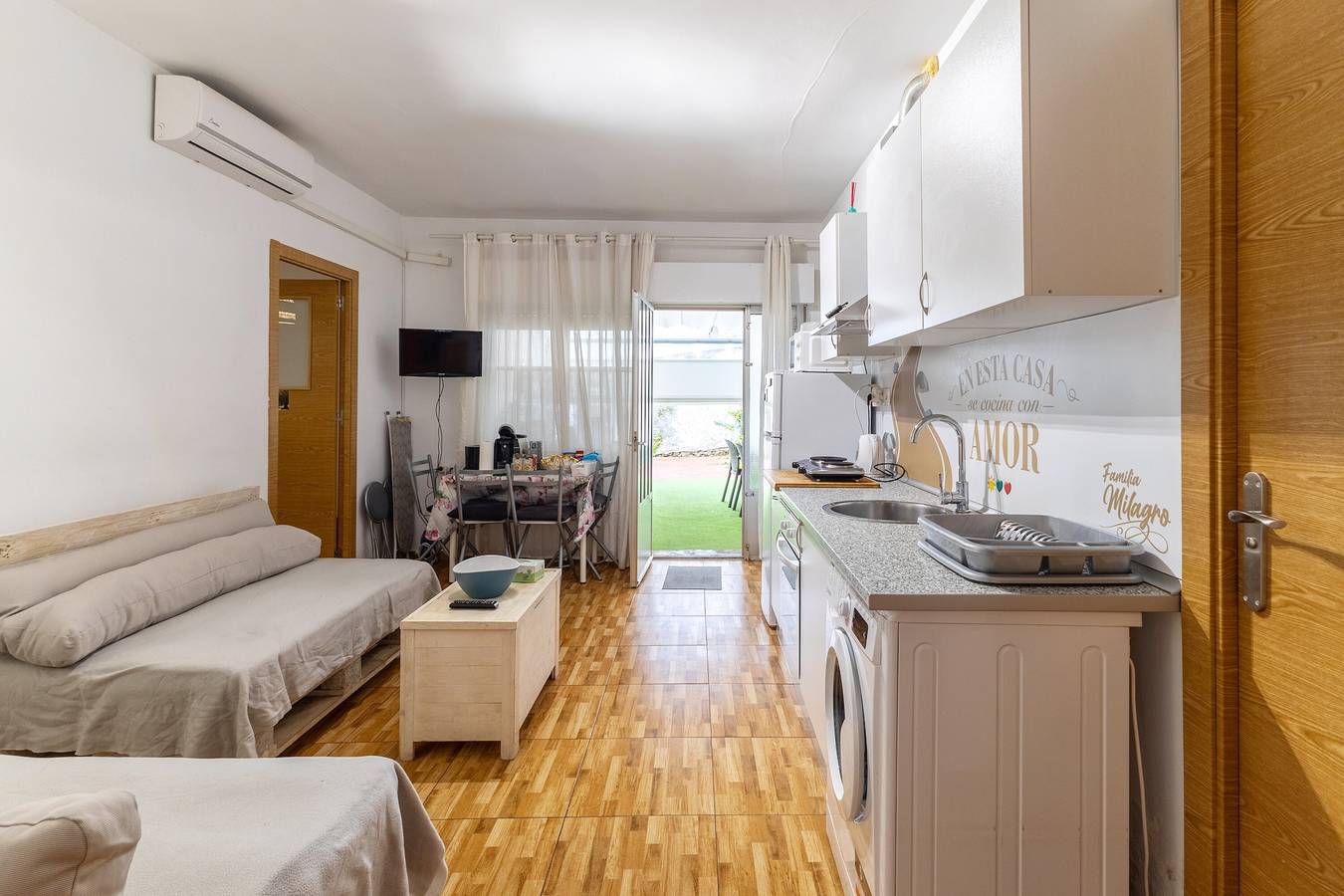 Ferienhaus „Sol y Luna“ mit Gemeinschaftspool und Wlan in Manzaneque, Toledo Provinz