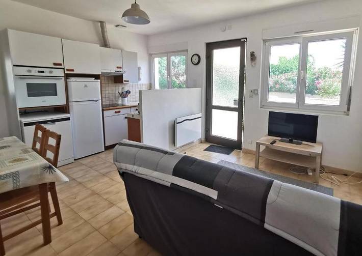 Location de vacances pour 5 personnes, avec terrasse et jardin, animaux acceptés à Mireval - 2