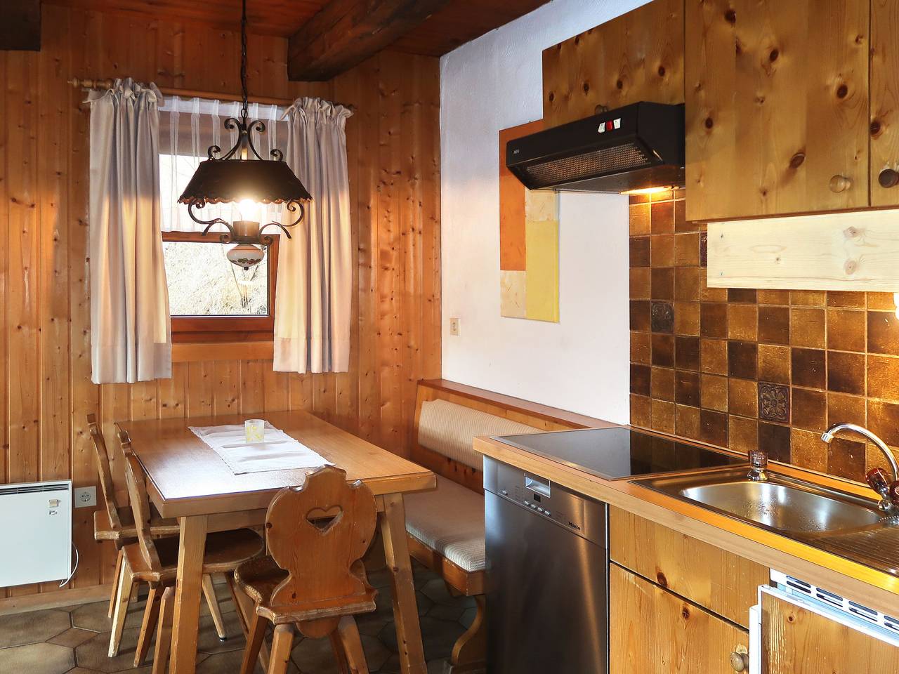 Luna in Imst, Region de Tirol Alto