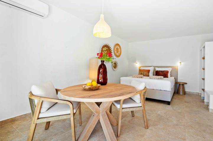 Apartamento entero, Apartamento para dos entre olivos en Andalucía in Alcaucín, Provincia de Málaga