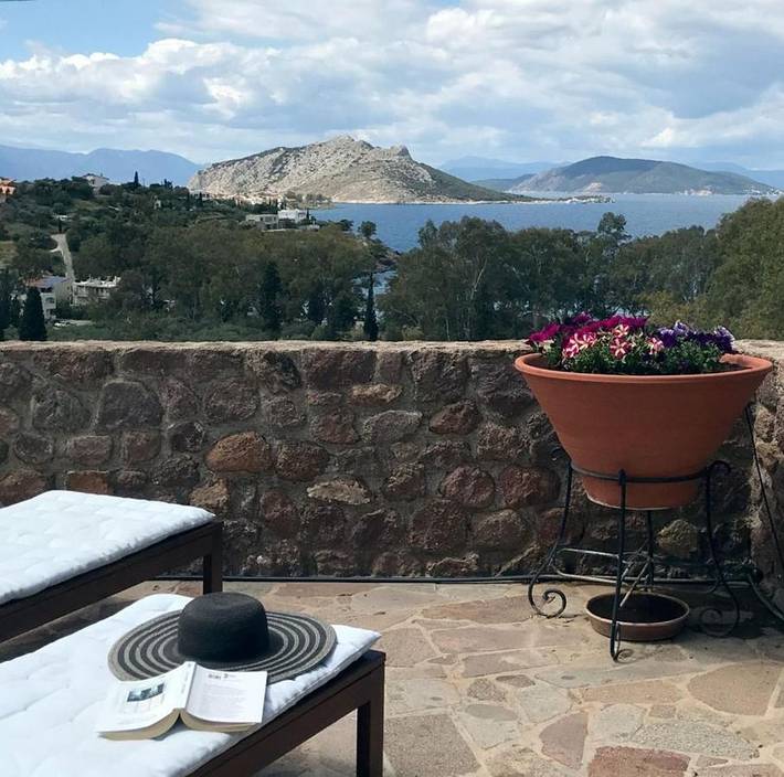 Location de vacances pour 8 personnes, avec jardin et vue, adapté aux familles dans Perdika - 3