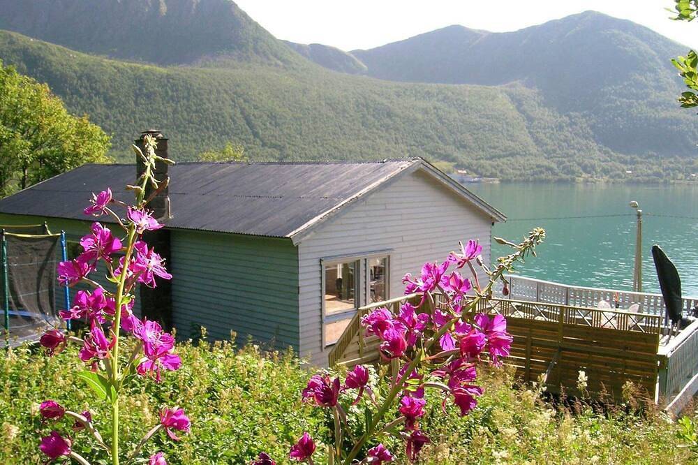 10 Personen Ferienhaus in Kaldfarnes-By Traum in Senja, Sifjord