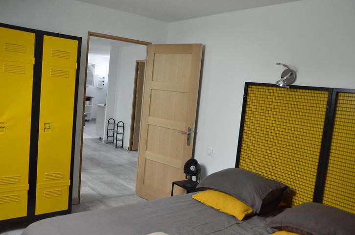 Gîte pour 4 personnes, avec jardin à Josnes - 3