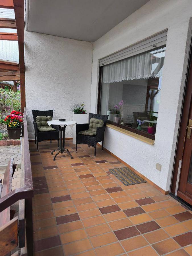 Ganze Wohnung, Ferienwohnung Sir Henri -ehemals Fröhlich in Silberborn, Holzminden