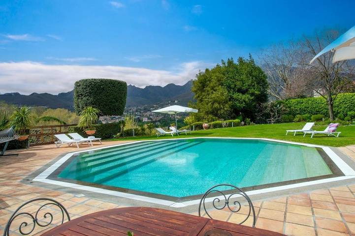 Villa per 10 persone, con giardino e piscina - 1