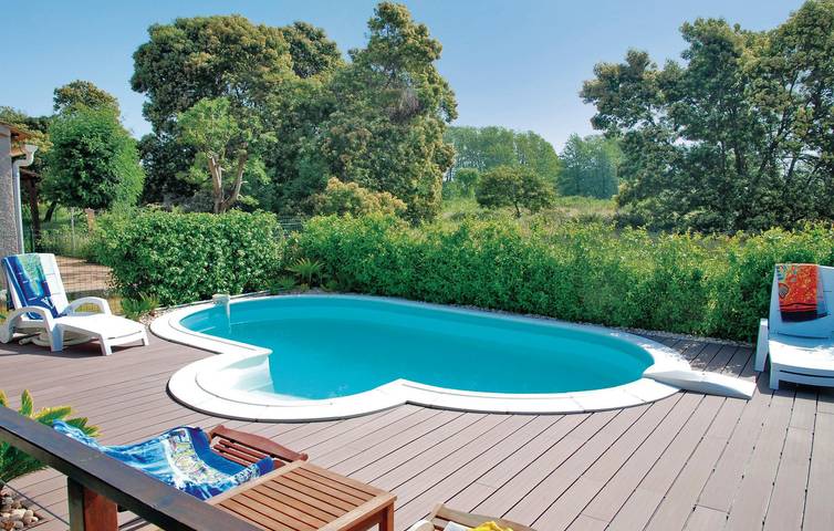 Appartement confortable avec piscine et terrasse, à 500 m de la côte in Venzolasca, Arrondissement de Corte