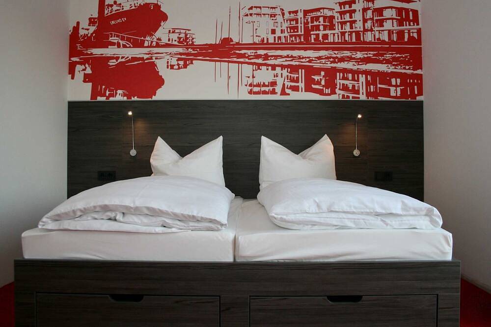 Havenhostel Stade Gmbh - Doppelzimmer in Stade, Cuxland