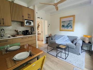 Gîte pour 4 personnes, avec vue et terrasse dans Port de Gourmalon