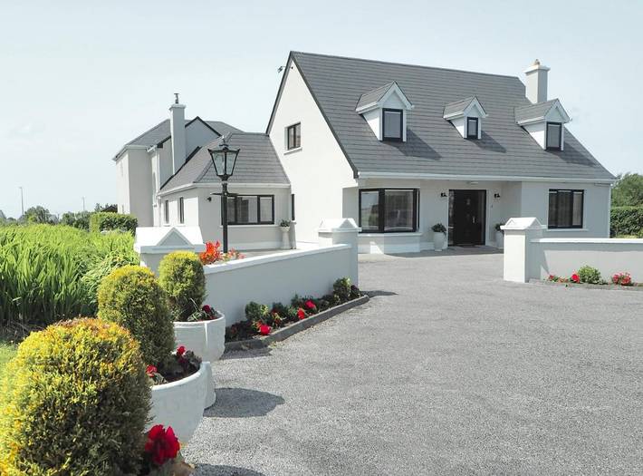 Gîte pour 7 personnes, avec jardin et vue dans Kilrush