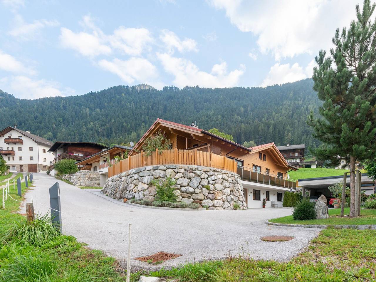 Ganze Wohnung, Wohnung in Tirol nahe Skilift in Bruck am Ziller, Kitzbüheler Alpen
