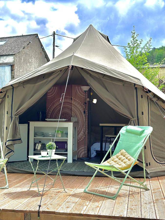 Location de vacances pour 4 personnes, avec vue et jardin, animaux acceptés à Brassac (Tarn)