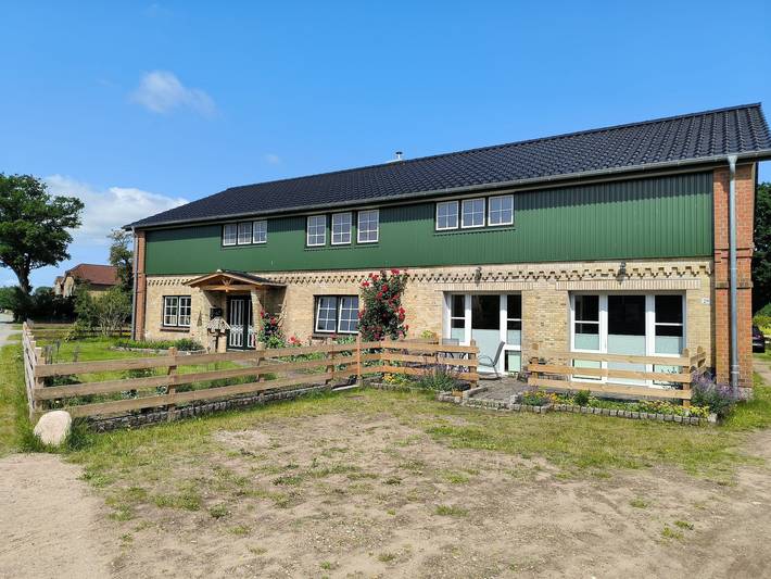 Ferienwohnung für 4 Personen, mit Garten und Terrasse in Eider-Treene-Sorge