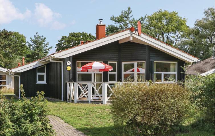 Ferienhaus für 8 Personen, mit Whirlpool und Sauna sowie Terrasse und Garten, mit Haustier in der Lübecker Bucht - 3