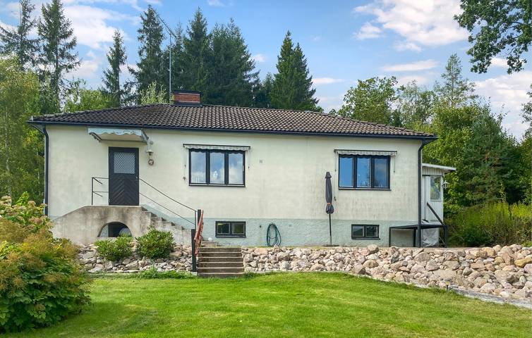Ferienhaus für 9 Personen mit Garten in Kinda, Östergötland