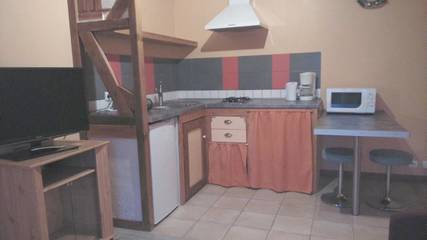 Chambre d’hôte pour 4 personnes, avec terrasse et jardin, animaux acceptés à Saint-Ouen-les-Vignes