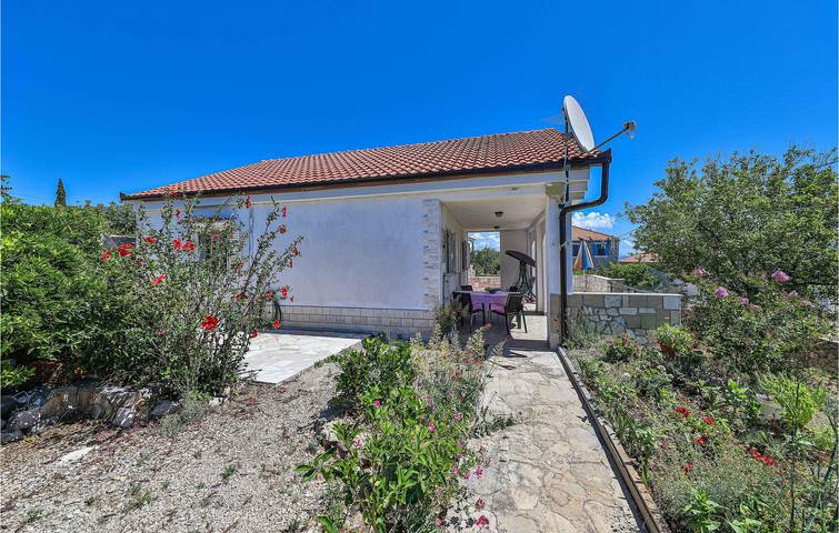 Ferienhaus mit Meerblick für 4 Personen, mit Terrasse in Split-Dalmatien - 3