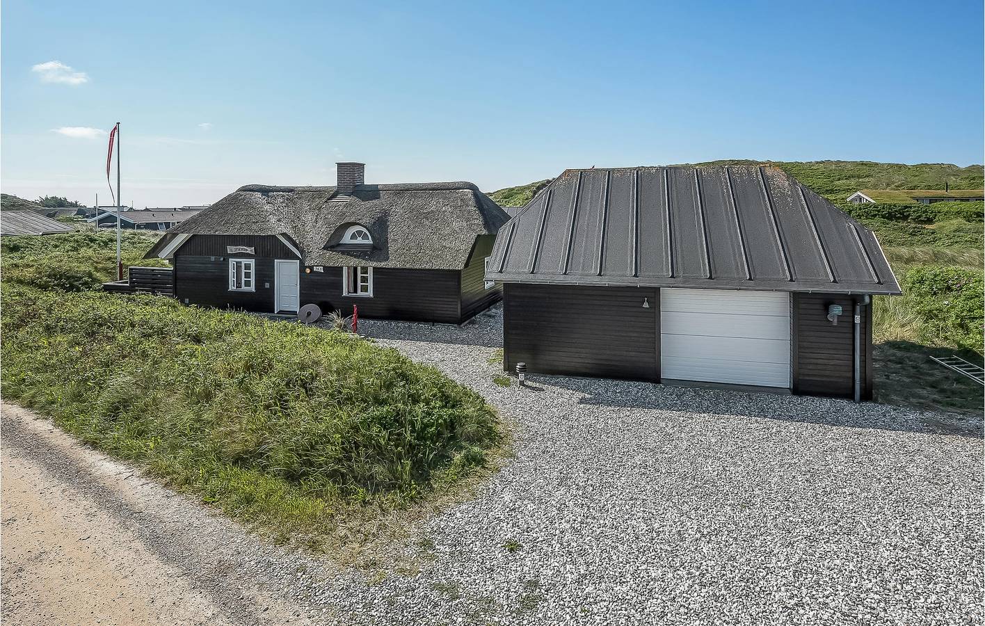 Feriehus for 8 personer med terrasse in Årgab, Holmsland Klit