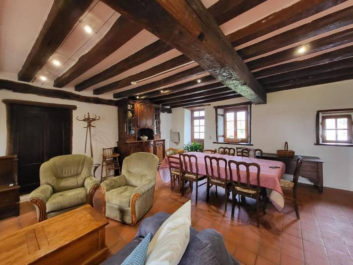 Location de vacances pour 11 personnes, avec jardin dans Lys-Saint-Georges - 4