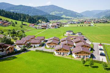 Chalet für 12 Personen, mit Sauna und Terrasse in Flachau