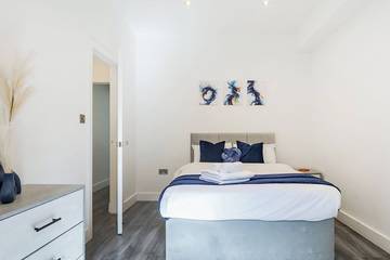 Cottage for 6 Guests in Camden, London, Picture 3