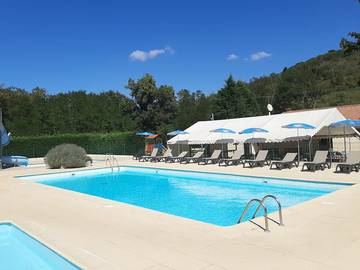 Camping für 5 Personen, mit Kinderpool am Puy-de-Dôme