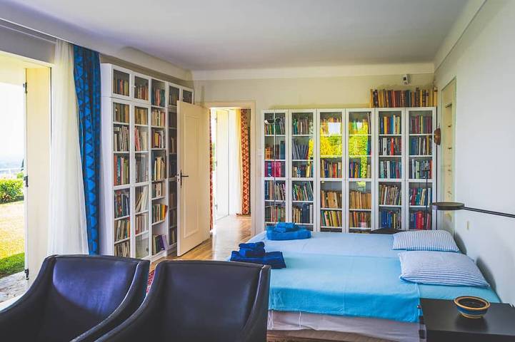 Villa pour 14 personnes, avec jardin et terrasse à Tourrettes-sur-Loup - 4
