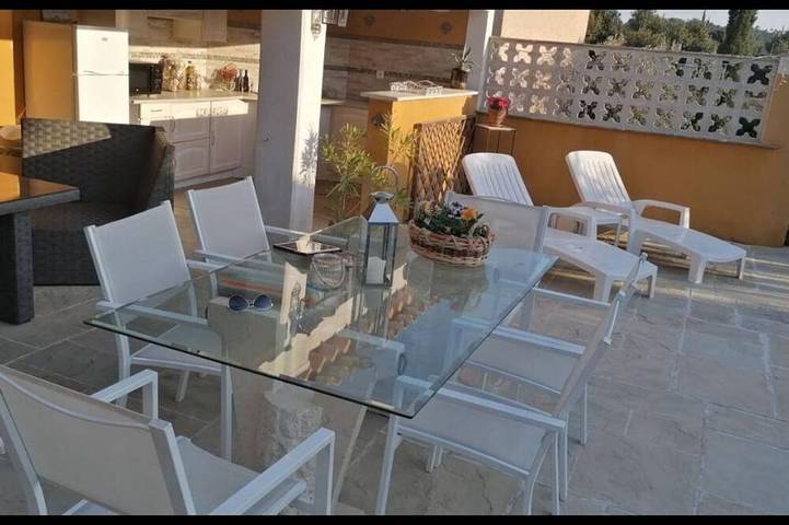 Appartement de vacances pour 4 personnes, avec jardin et terrasse, animaux acceptés - 1