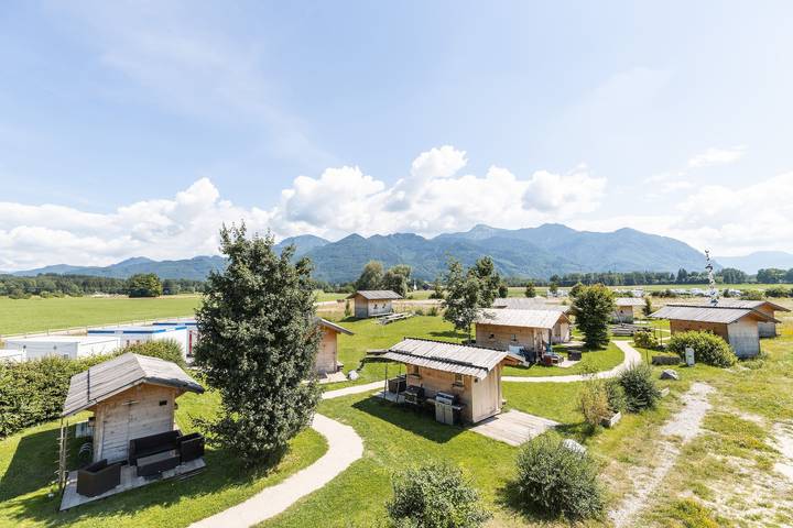 Chalet für 10 Personen, mit Terrasse und Garten