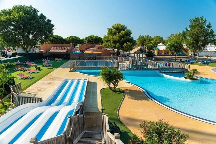 Camping pour 6 personnes, avec bassin pour enfant ainsi que terrasse et piscine, animaux acceptés à Narbonne - 4