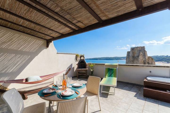 Ferienhaus für 4 Personen, mit Terrasse in Torre Dell'orso - 2