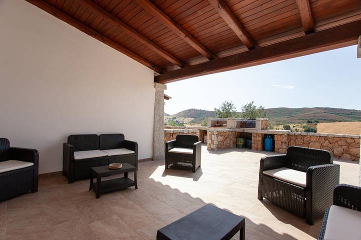 Ferienwohnung für 10 Personen, mit Garten und Balkon in San Teodoro - 4