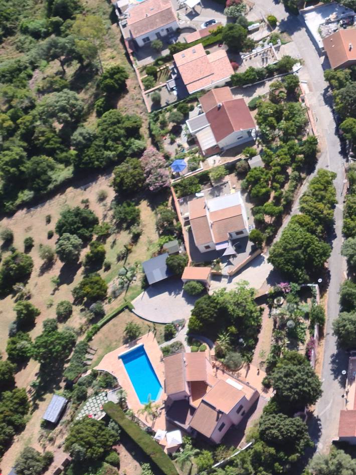 Location de vacances pour 5 personnes, avec terrasse ainsi que jardin et vue à San-Giuliano - 2