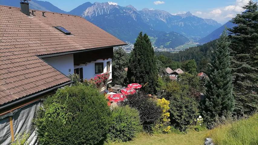 Ferienwohnung für 6 Personen, mit Garten