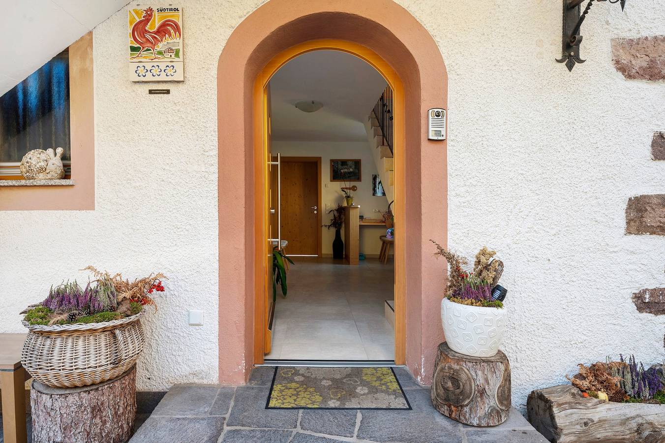 Ganze Wohnung, Ferienwohnung 'Ifinger' mit Bergblick, Gemeinschaftsgarten und Wlan in Hafling, Sarntaler Alpen