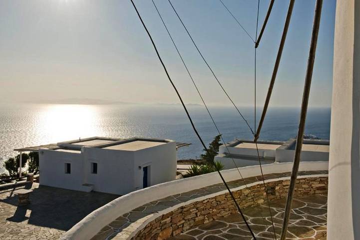 Appart’hôtel pour 2 personnes, avec Balcon et Terrasse ainsi que Jardin et Piscine