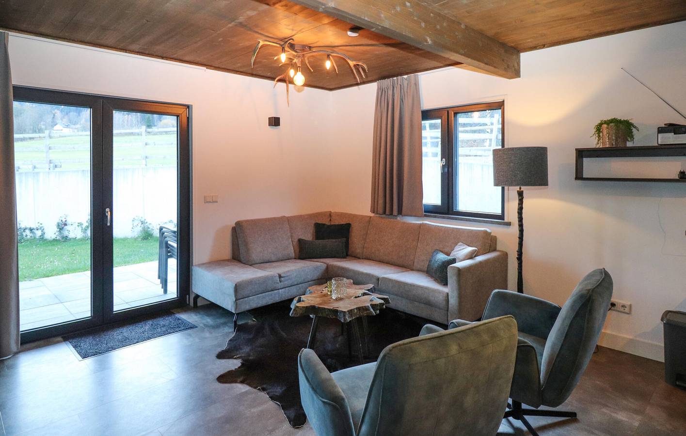 Ferienhaus für 8 Personen mit Garten in Afritz am See, Klagenfurt-Villach