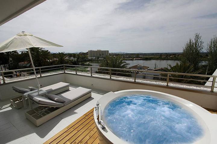 Hôtel pour 2 personnes, avec piscine et sauna ainsi que jardin et jacuzzi dans Playa de Muro - 3