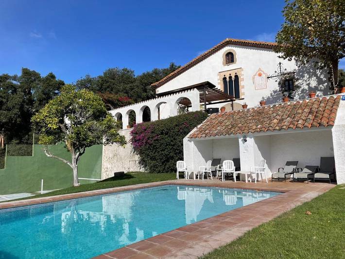 Chalet para 12 personas, con vistas además de piscina y terraza - 1