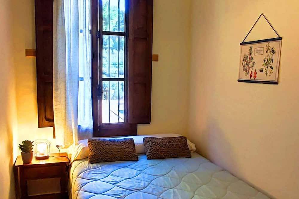 Masía de San Juan House nº5 (sleeps 2 to 4) in Altura (Espanha), Castellón Province