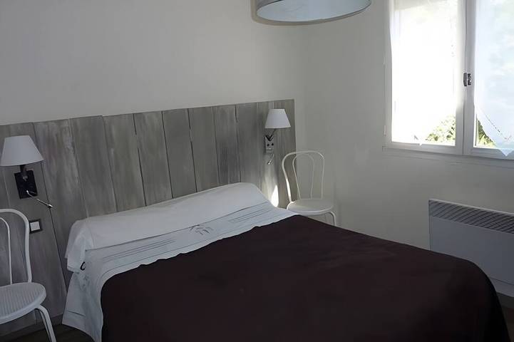 Gîte pour 12 personnes, avec jardin et terrasse à La Motte-en-Champsaur - 2