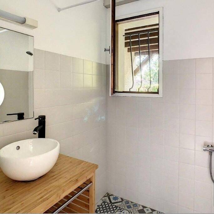 Location de vacances pour 4 personnes, avec terrasse et jardin à Aureilhan - 3