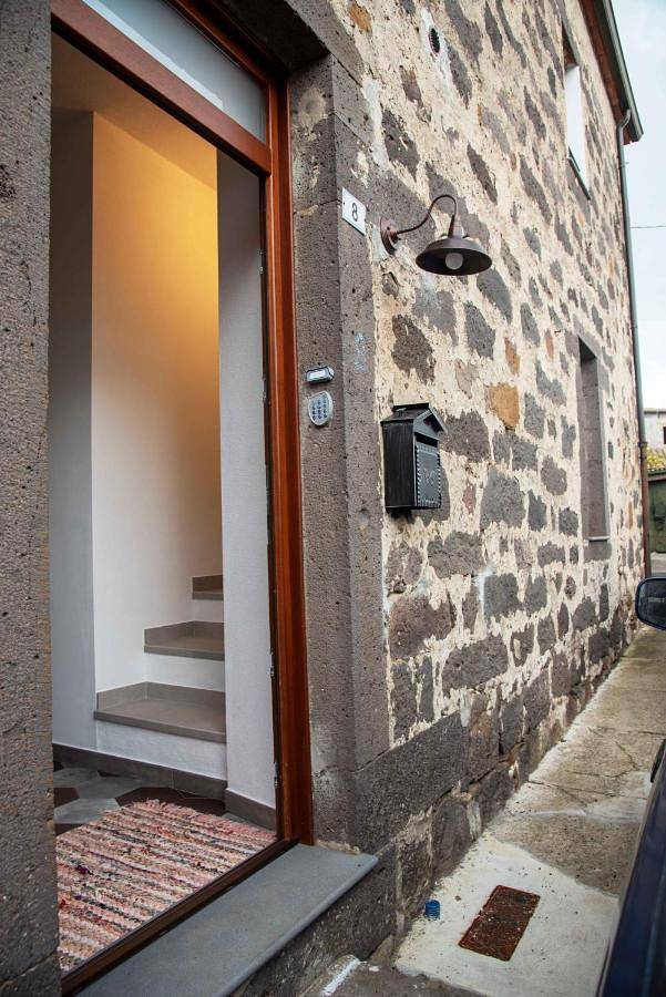 Location de vacances pour 2 personnes, avec Terrasse et Vue à Ghilarza - 2