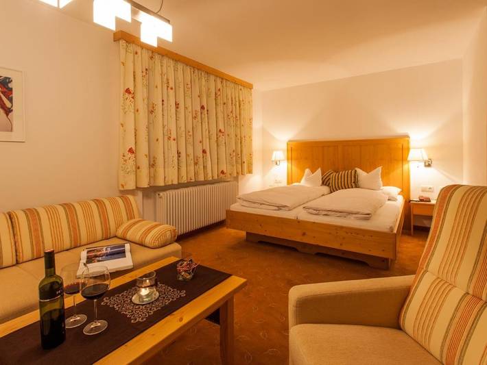 Chambre d’hôte pour 4 personnes, avec jardin ainsi que sauna et vue à Lech - 4